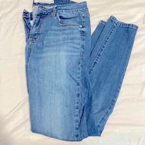 Torrid CURVY SKINNY JEANS | Size 10